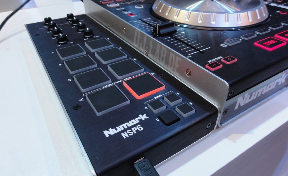 Numark NSP-6: Controller für Serato Sampler, BPM 2011