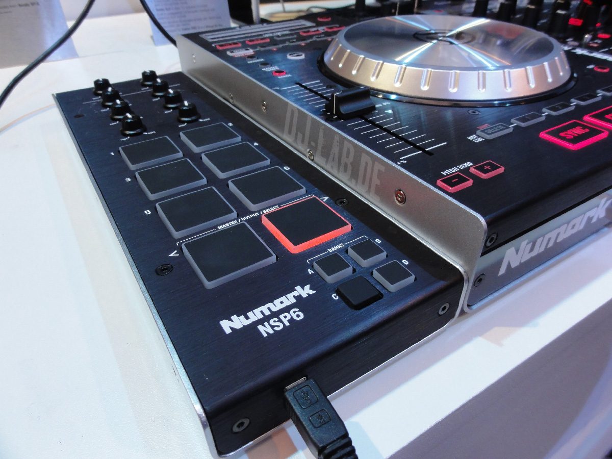 Numark NSP-6: Controller für Serato Sampler, BPM 2011