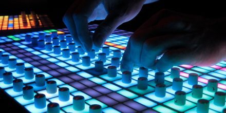 Station MIDI-Controller von Techno Produzent Ander