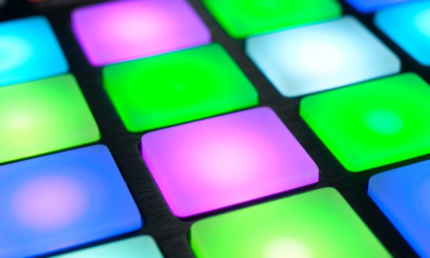 Test: Native Instruments Traktor Pro 2.5 &amp; Traktor Kontrol F1Review: : Native Instruments Traktor Pro 2.5 &amp; Traktor Kontrol F1