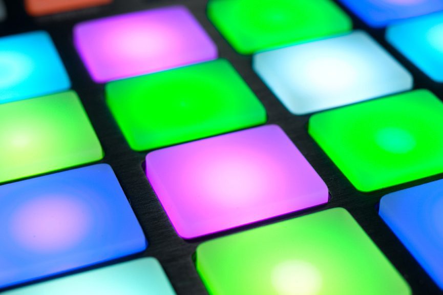 Test: Native Instruments Traktor Pro 2.5 &amp; Traktor Kontrol F1Review: : Native Instruments Traktor Pro 2.5 &amp; Traktor Kontrol F1