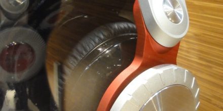 NAMM 2013: AKAI MPC Kopfhörer - MetallmonsterNAMM 2013: AKAI MPC Headphones