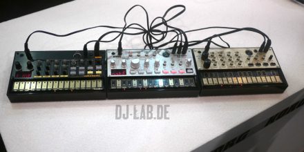 Video & Exklusiv-Interview: Korg Volca Keys, Volca Beats und Volca Bass, Musikmesse 2013Video & Interview: Korg Volca Keys, Volca Beats and Volca Bass, Musikmesse 2013