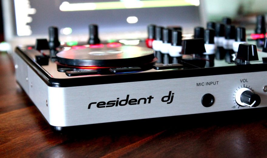 Test: Resident DJ Kontrol 3 - 2-Deck DJ-Controller inkl. Virtual DJReview: Resident DJ Kontrol 3 - 2-Deck DJ-Controller incl. Virtual DJ