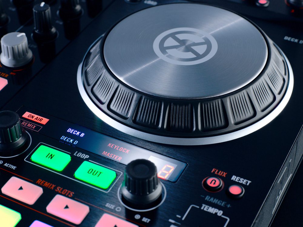 Update: Native Instruments Traktor Kontrol S4 & S2 MK2