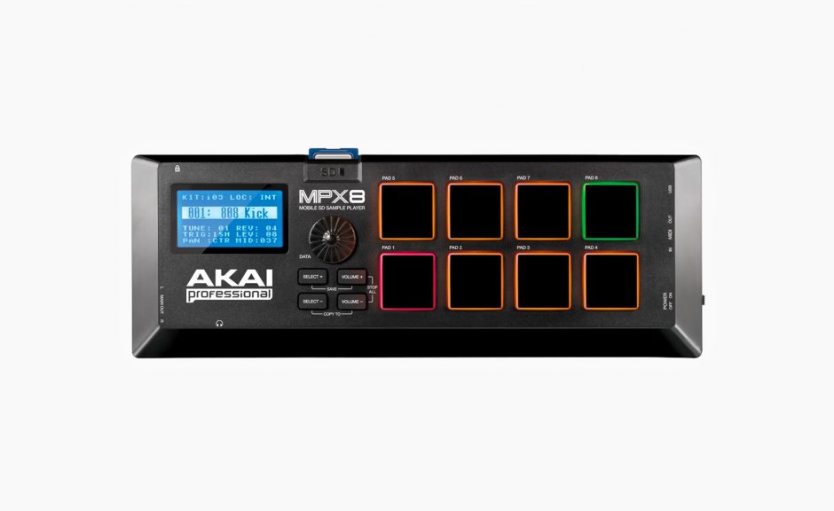 Test: Akai MPX8