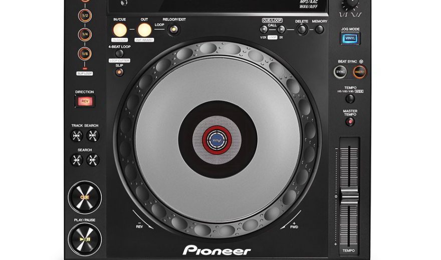 Neu: Pioneer CDJ-900Nexus - Mehr Screen fürs Geld und ein verbesserter Workflow New: Pioneer CDJ-900Nexus - new screen and better workflow