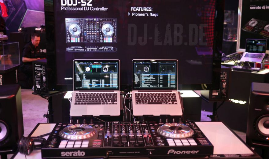 NAMM 2014: Pioneer DDJ-SZ - Das neue Controller-Schlachtschiff