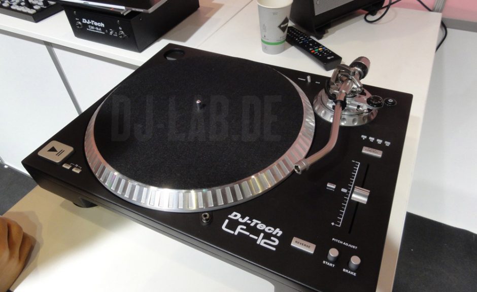 DJ Tech LF-12 - Plattenspieler mit DVS-Schleife, Musikmesse 2014
