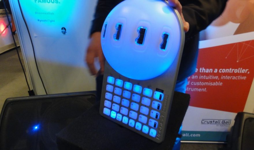 Naonext Crystall Ball - MIDI-Controller mit Bewegungssensoren, Musikmesse 2014