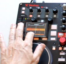 Mini-Touchscreens als Add-On für DJ-Controller