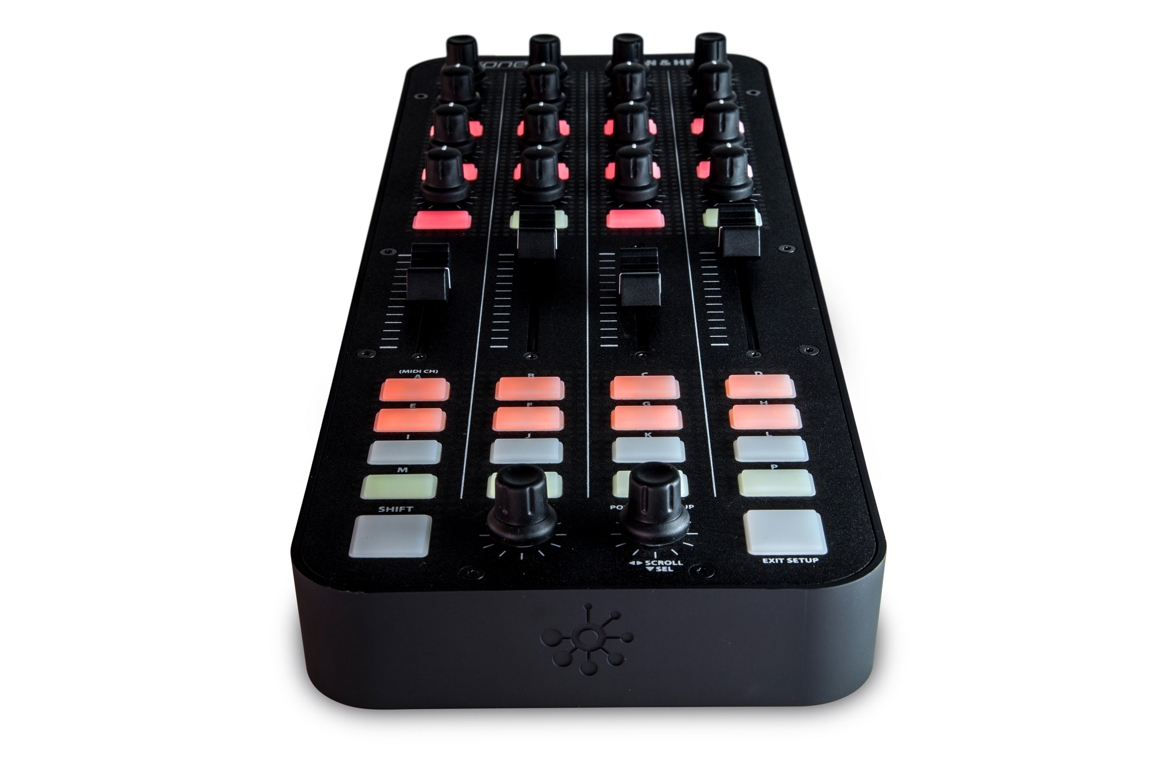 Test: Allen&Heath Xone:K1 - Modularer DJ-MIDI-Controller