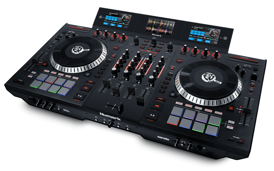 Numark NS7 III Version 3, mit Displays