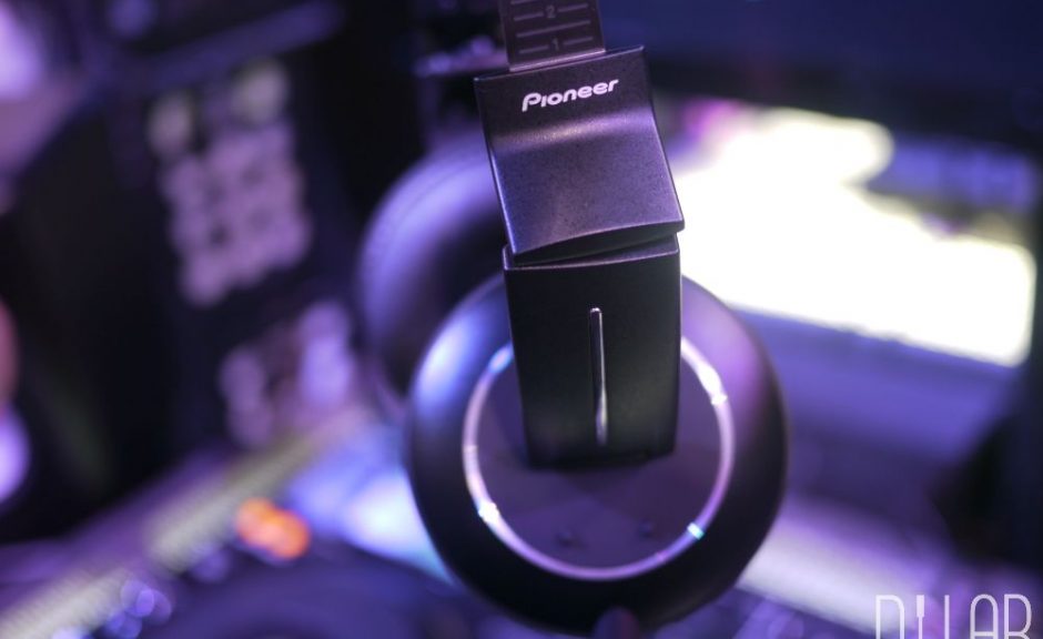 Neu: Pioneer HDJ-2000MK2 - DJ-Kopfhörer, NAMM 2015