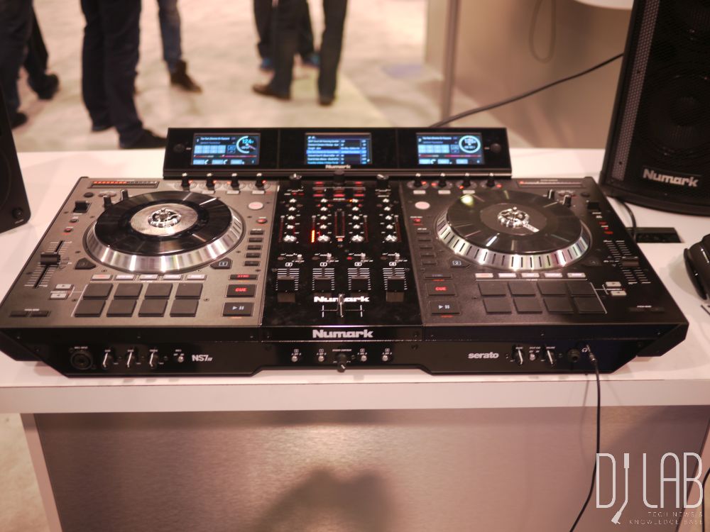 Neu: Numark NS7 III - Der Display-Champion, NAMM 2015