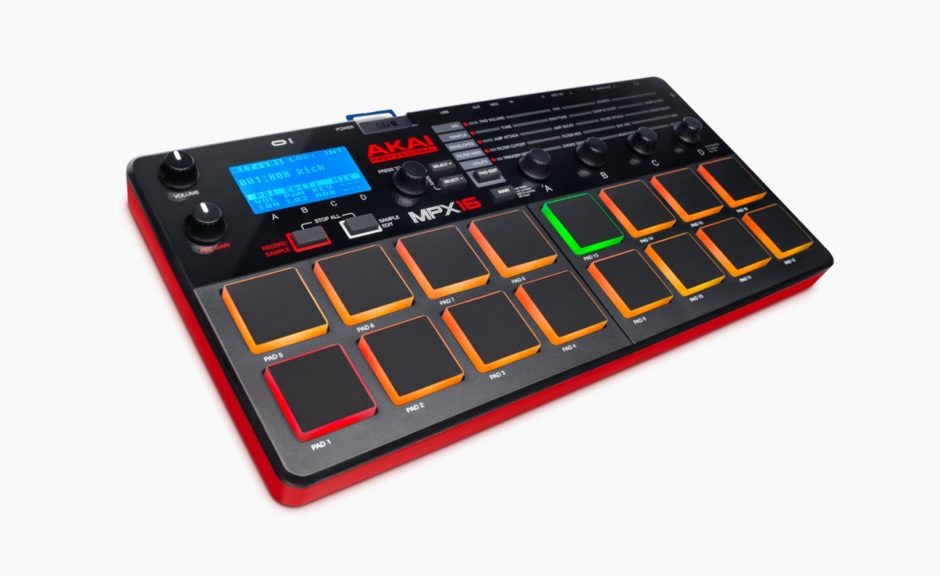Test: Akai MPX16