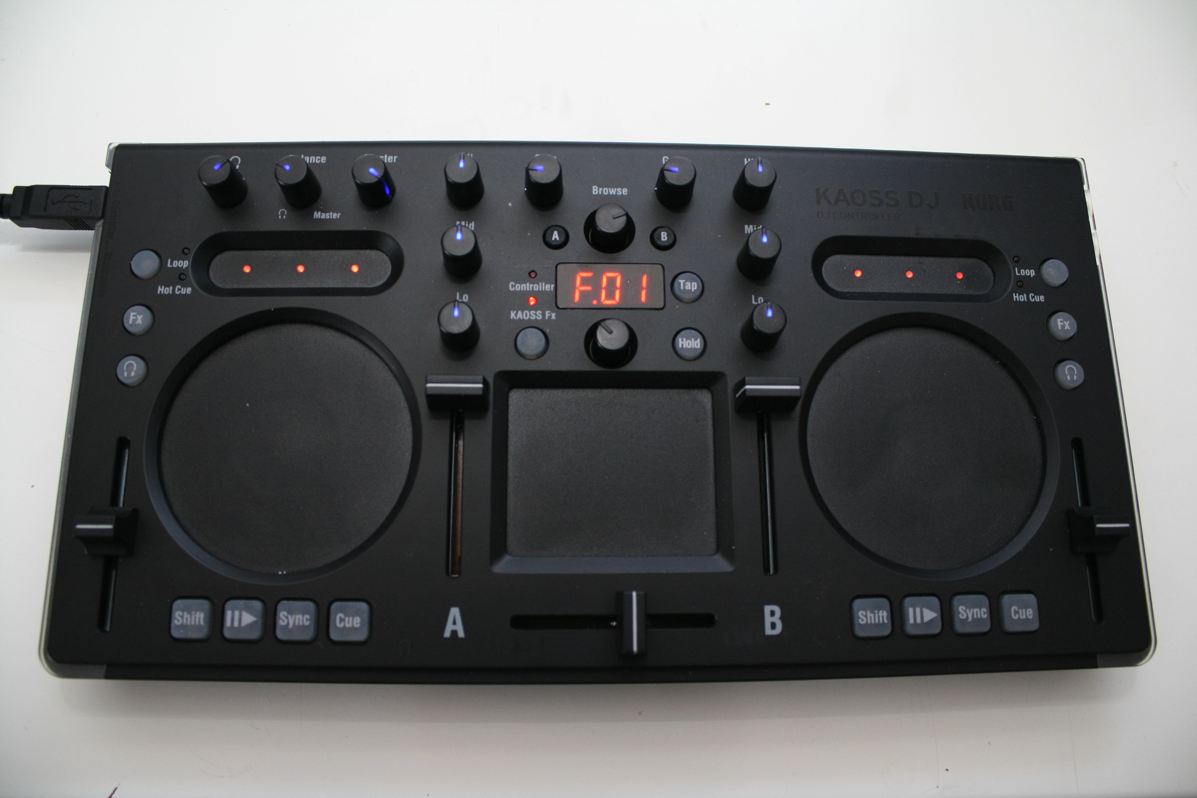 Test: Korg Kaoss DJ – DJ-Controller mit Kaoss-Effekten