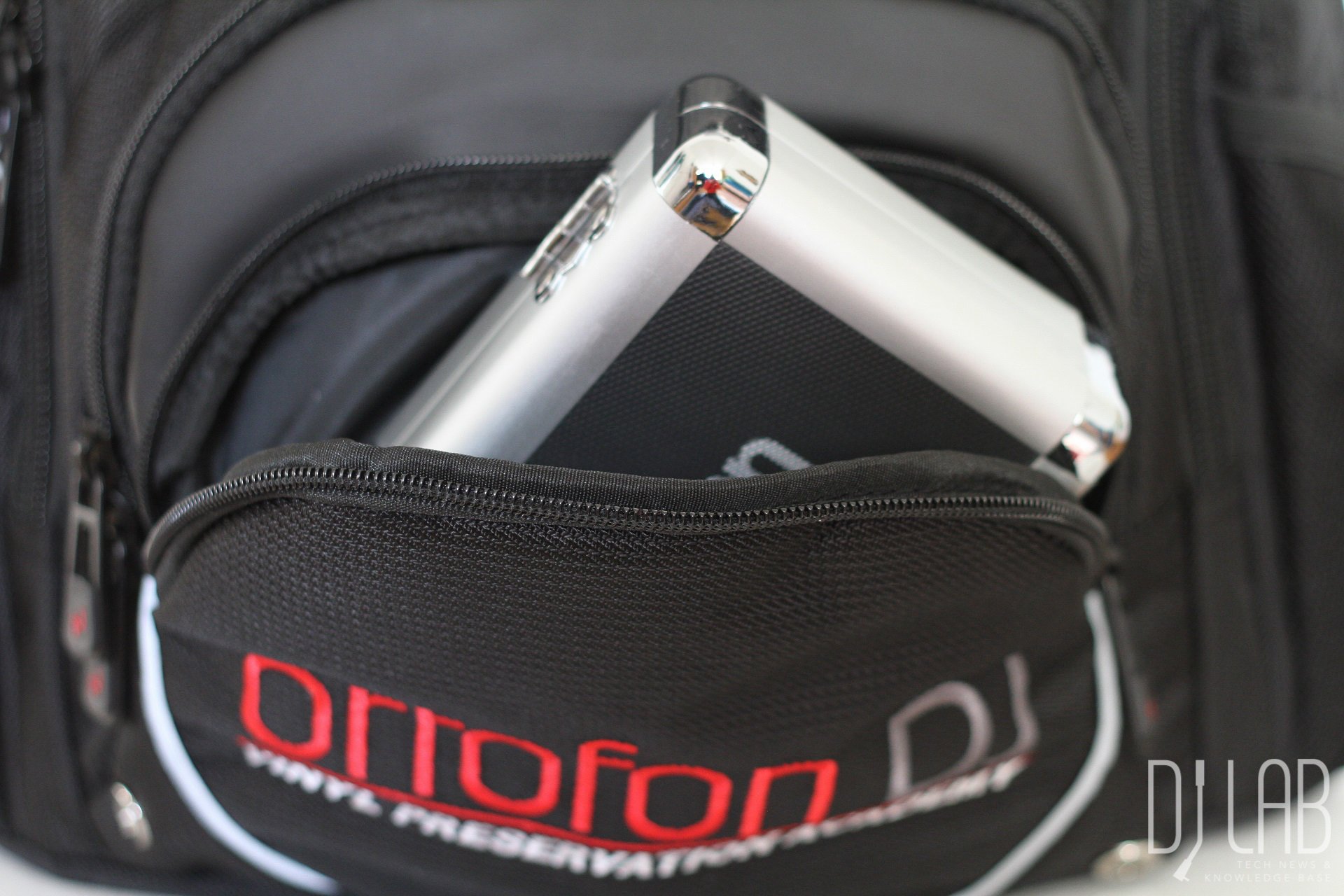 Test: Ortofon DJ Gear Bag - DVS DJ-Rucksack