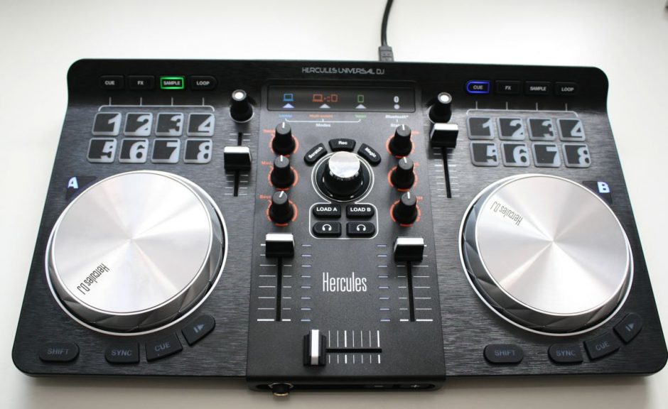 Test: Hercules Universal DJ – Bluetooth Einstiegs-Controller