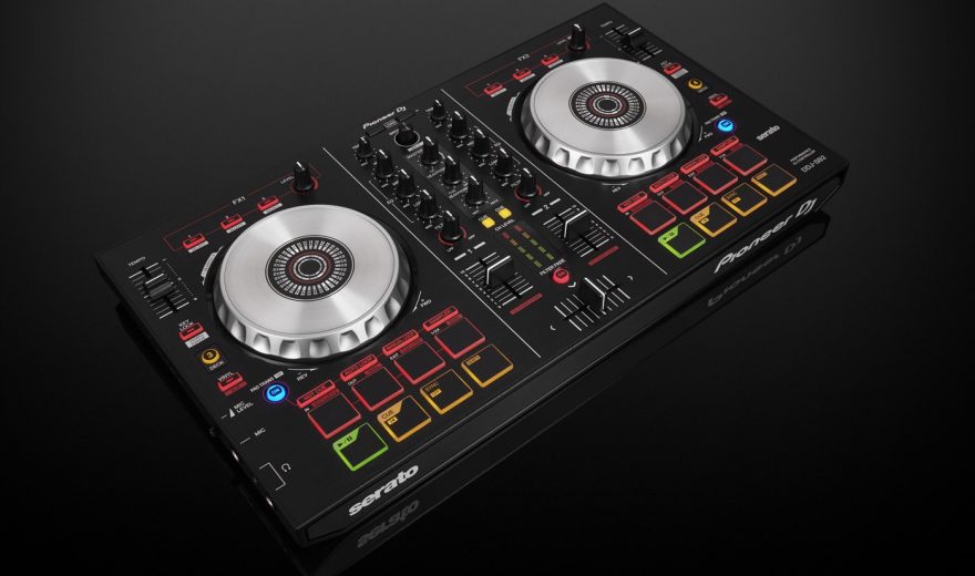 Neu: Pioneer DDJ-SB2 - an den richtigen Stellen optimiert
