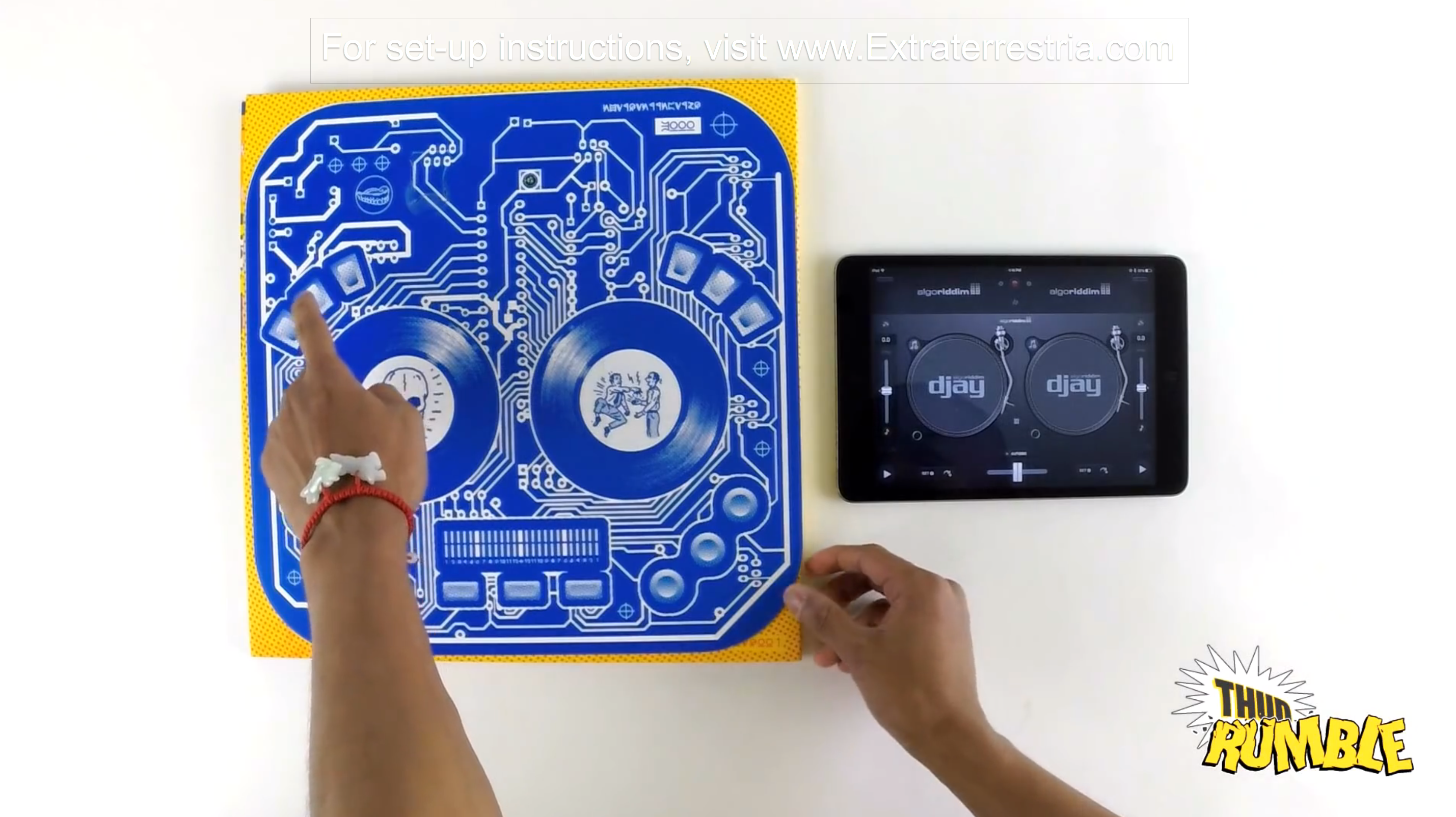 DJ QBerts DJ Controller aus dem Drucker - Novalia Midi-Controller