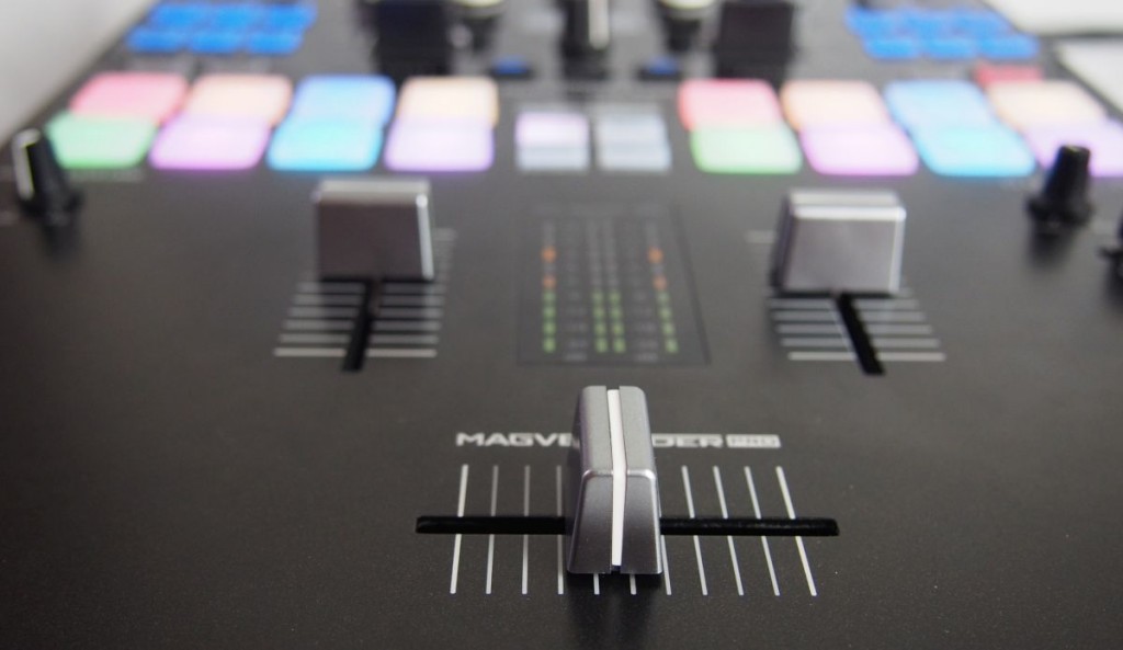 Pioneer DJM S9 Mixer