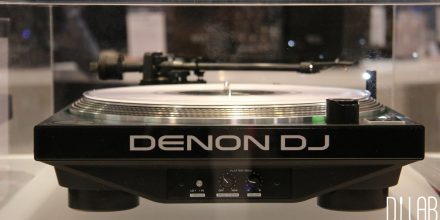 Neu: Denon DJ VL12 - DJ-Plattenspieler mit LED-Ring, NAMM 2016
