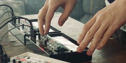 Neu: Korg Volca FM - FM Synth mit Stepsequenzer