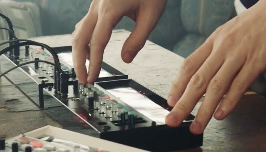 Neu: Korg Volca FM - FM Synth mit Stepsequenzer