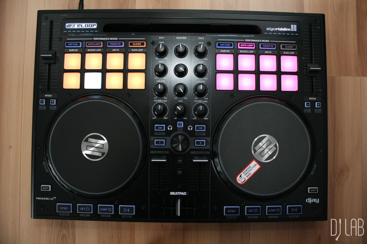 Test: Reloop Beatpad 2 – DJing mit dem iPad