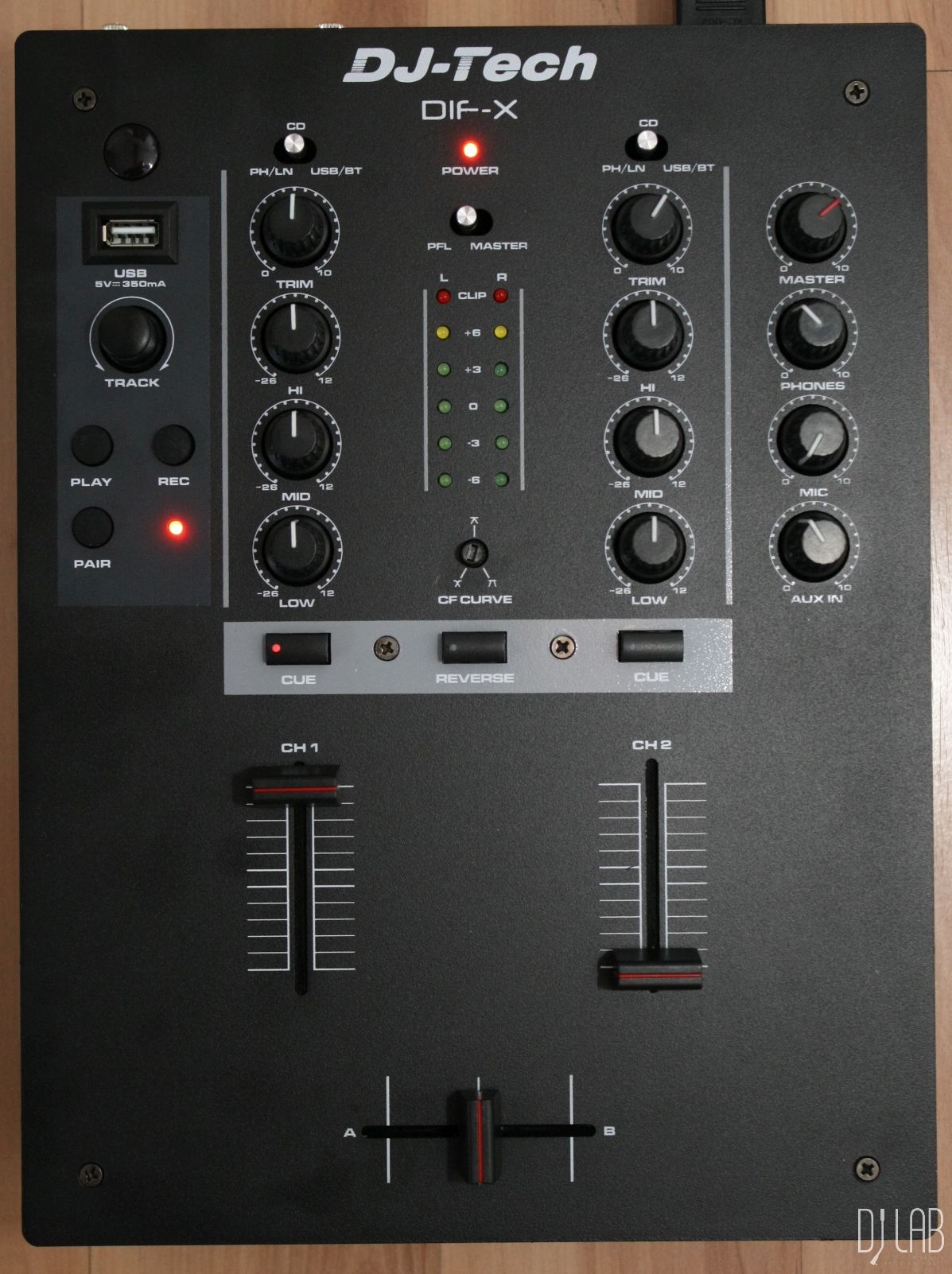 Test: DJ Tech DIF-X - Budget Battlemixer