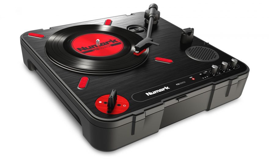 Neu: Numark PT01 Scratch - Tragbarer Scratch-Plattenspieler