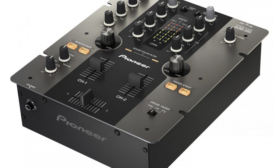 PIONEER DJM-250 erreicht die U200-Marke