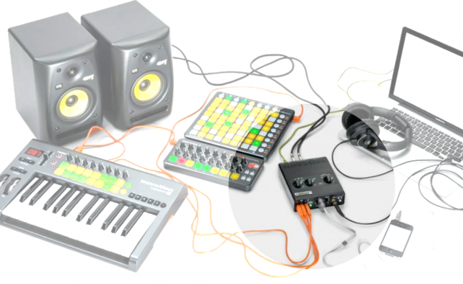 NOVATION AUDIOHUB 2x4