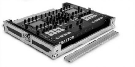 KONTROL S8 Transport