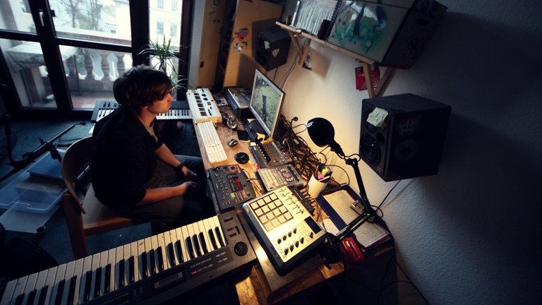 Sagdoromawasdazu* - CUTHEAD