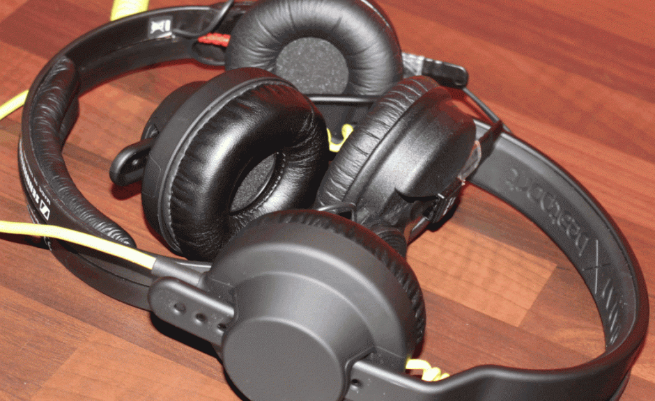 SENNHEISER HD 25 vs. AIAIAI TMA-1