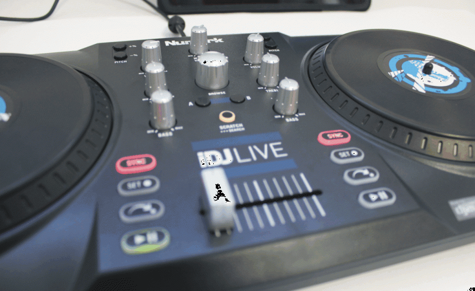 NUMARK iDJLive - Review