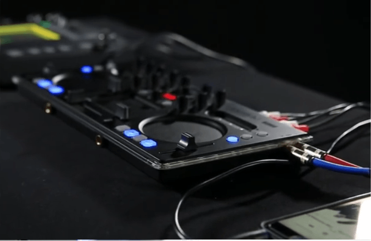 Review KORG KAOSS DJ