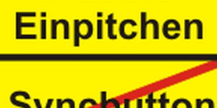 Real DJs play Vinyl...