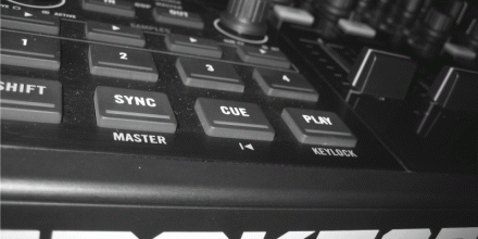 NI Traktor Kontrol S4 - Teil 3: Hardware