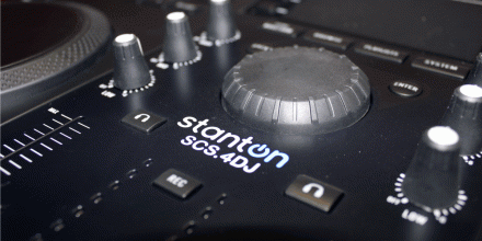 STANTON SCS.4DJ - Review