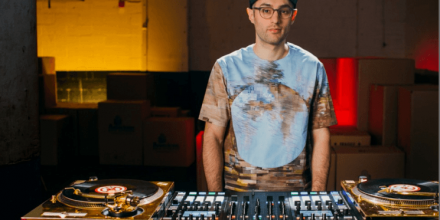 DJ Shiftee "At The Kontrol"