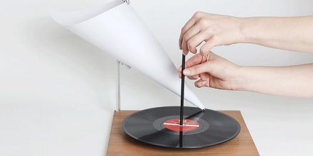 The Minimal Gramophone