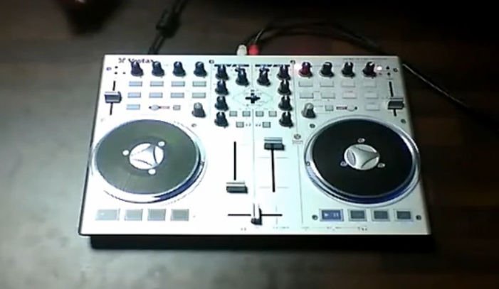 Vestax VCI-100MK2 - Kurztest (mit Video)