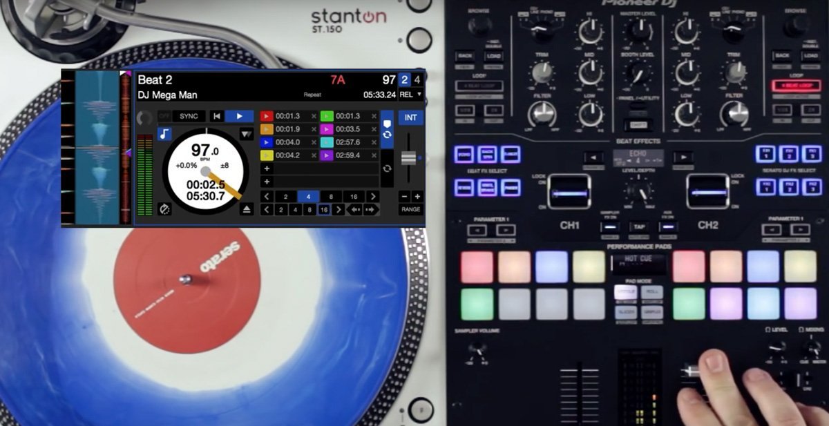 DJ Trick: Mit dem Feedbackloop arbeiten