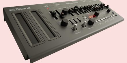 Test: Roland SH-01A