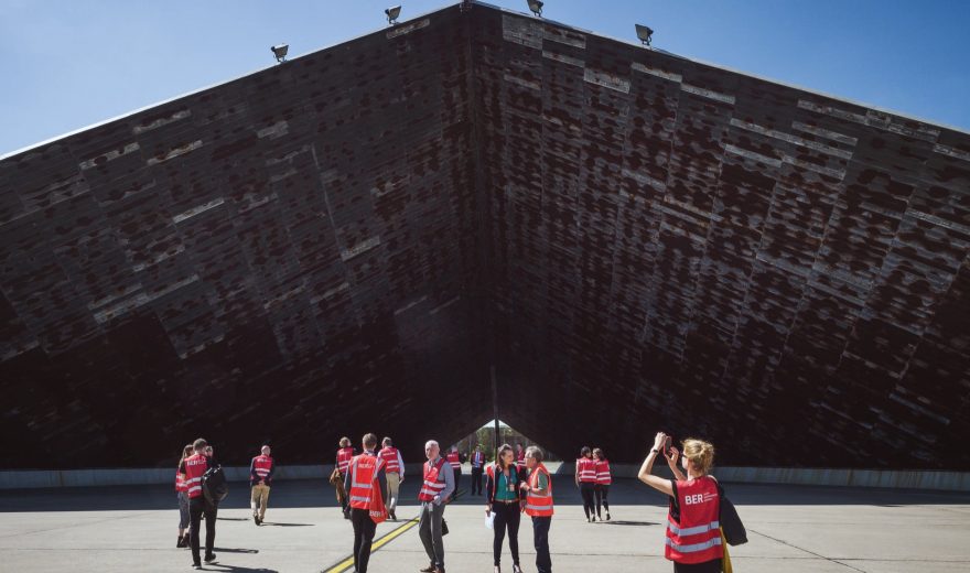 Wird der Berliner Flughafen Tegel zum Club?