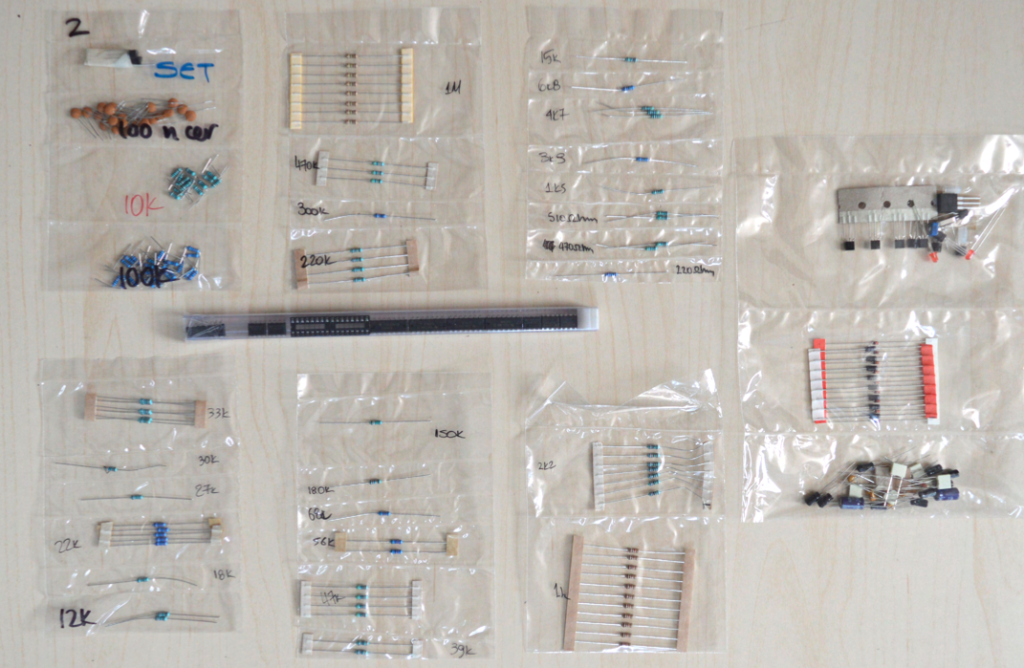 Hades DIY Kit Einzelteile.