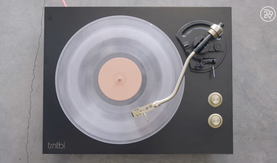 Video: Wie wird ein Turntable hergestellt?